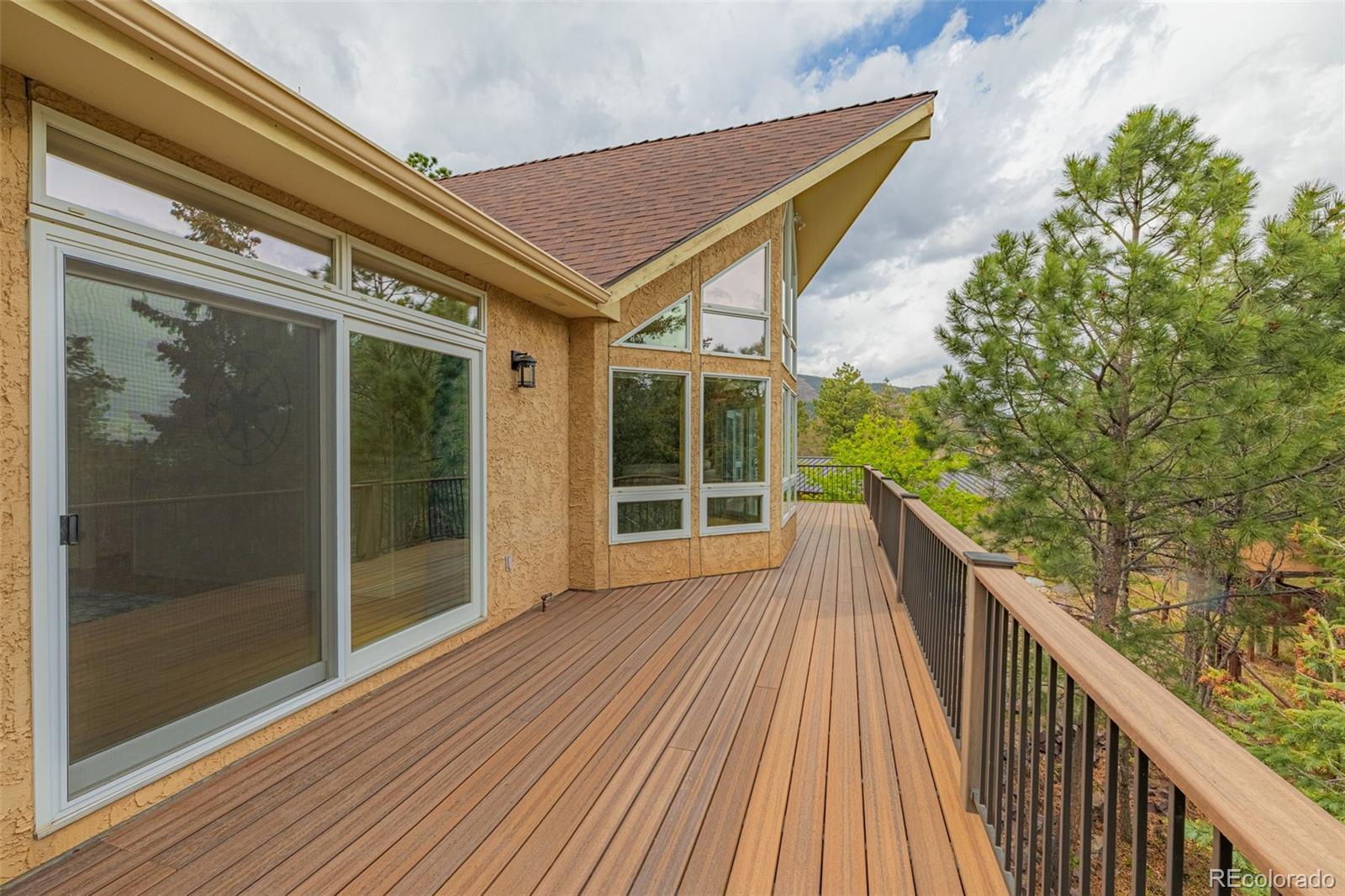 25 Leaming Road Colorado Springs, CO 80906 - Photo 5 of 48