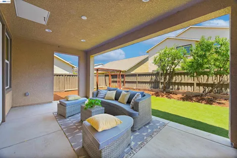 $999,000 | 4634 Mckenzie Avenue, Tracy, CA 95377