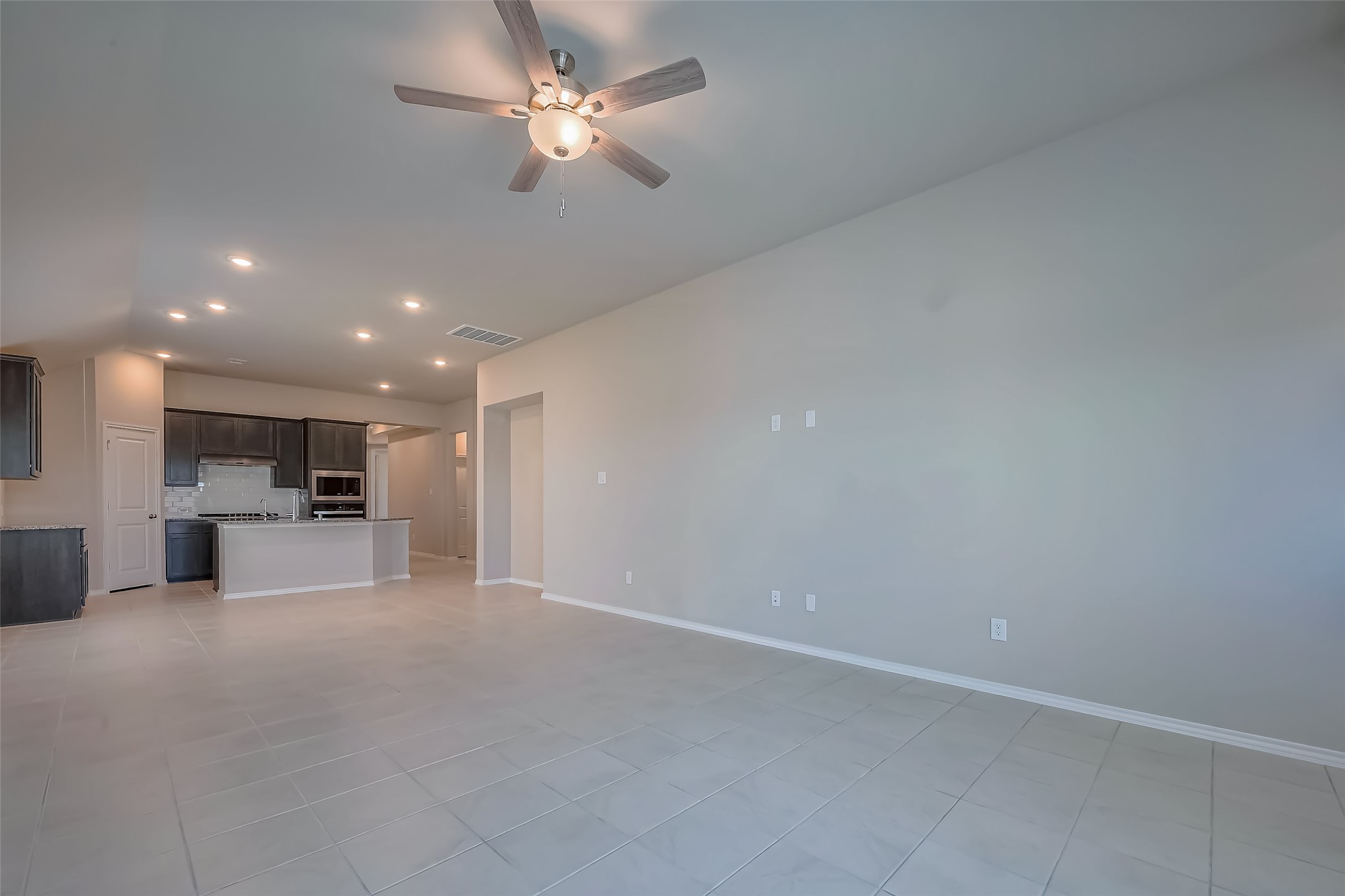 31953 Retama Rnch Drive Spring, TX 77386 - Photo 11 of 36