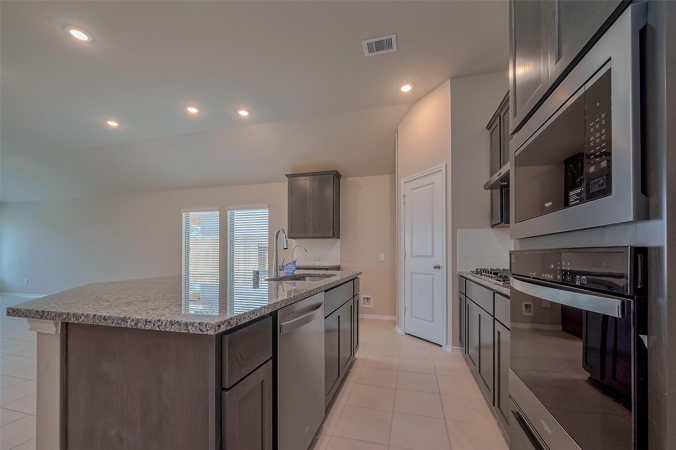 31953 Retama Rnch Drive Spring, TX 77386 - Photo 14 of 36