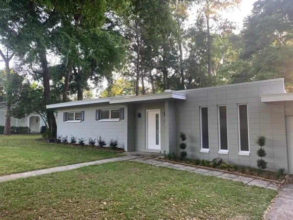 $2,275 | 2221 Northwest 54th Terrace, Gainesville, FL 32605
