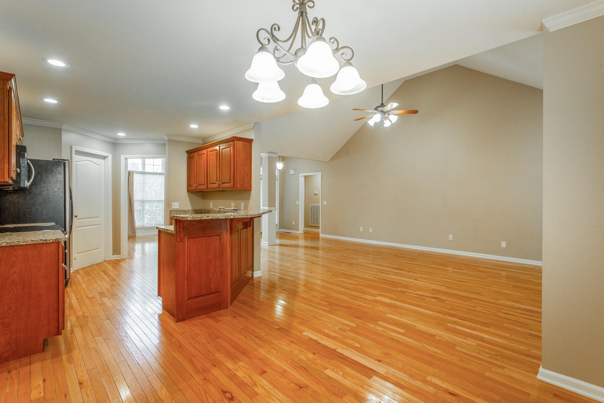 5712 Caney Ridge Circle Ooltewah, TN 37363 - Photo 15 of 60 5712 Caney Ridge Dr. IN HD-25
