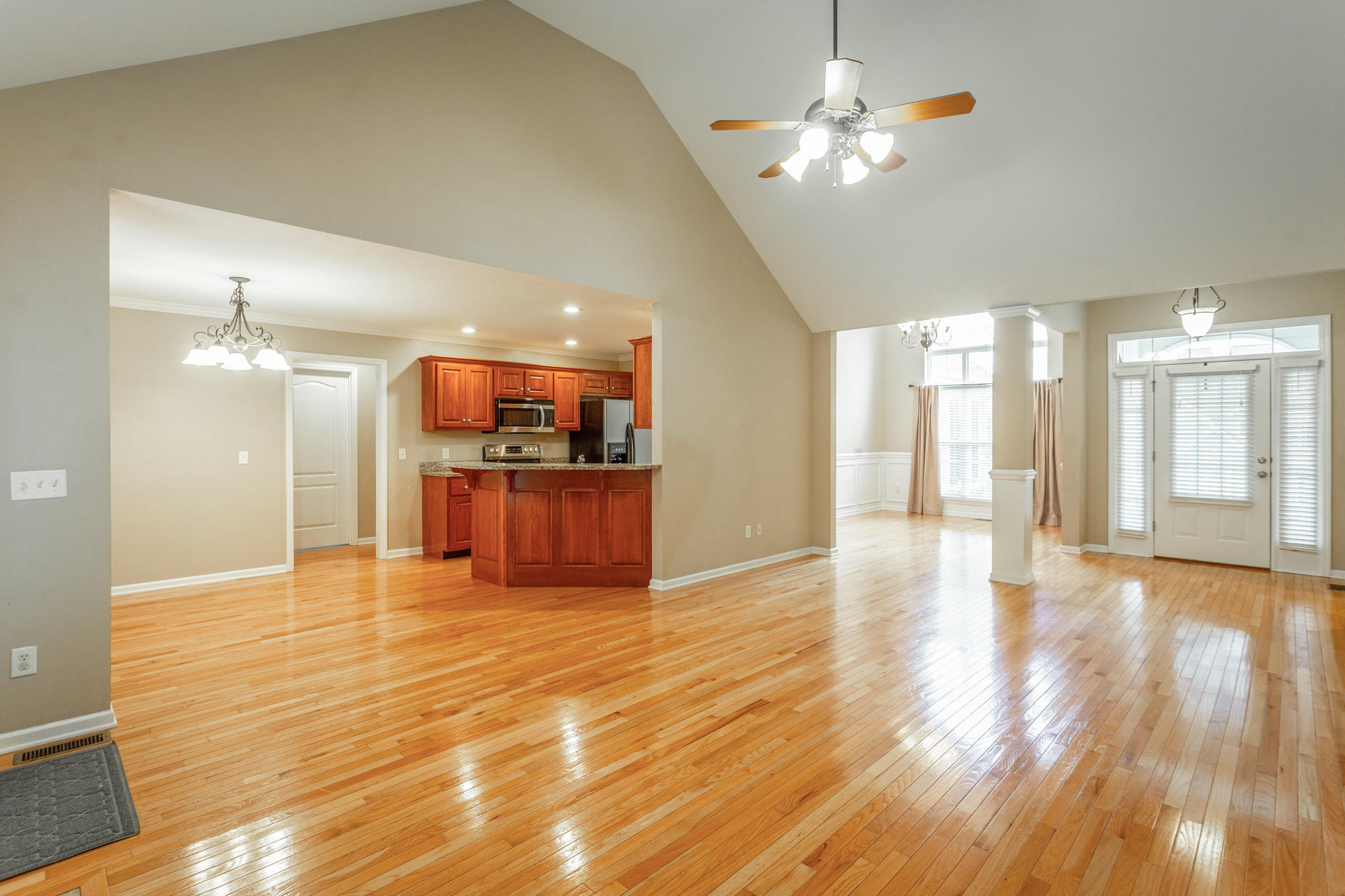 5712 Caney Ridge Circle Ooltewah, TN 37363 - Photo 7 of 60 5712 Caney Ridge Dr. IN HD-17