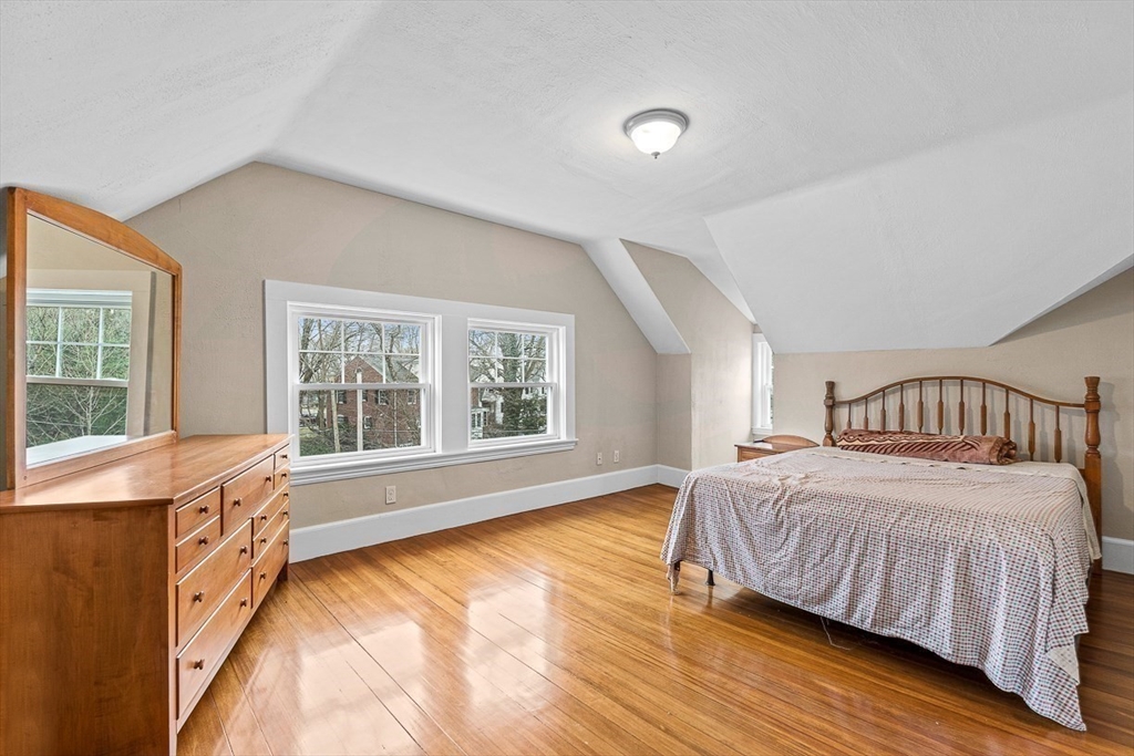 34 Glen Road Winchester, MA 01890 - Photo 33 of 40
