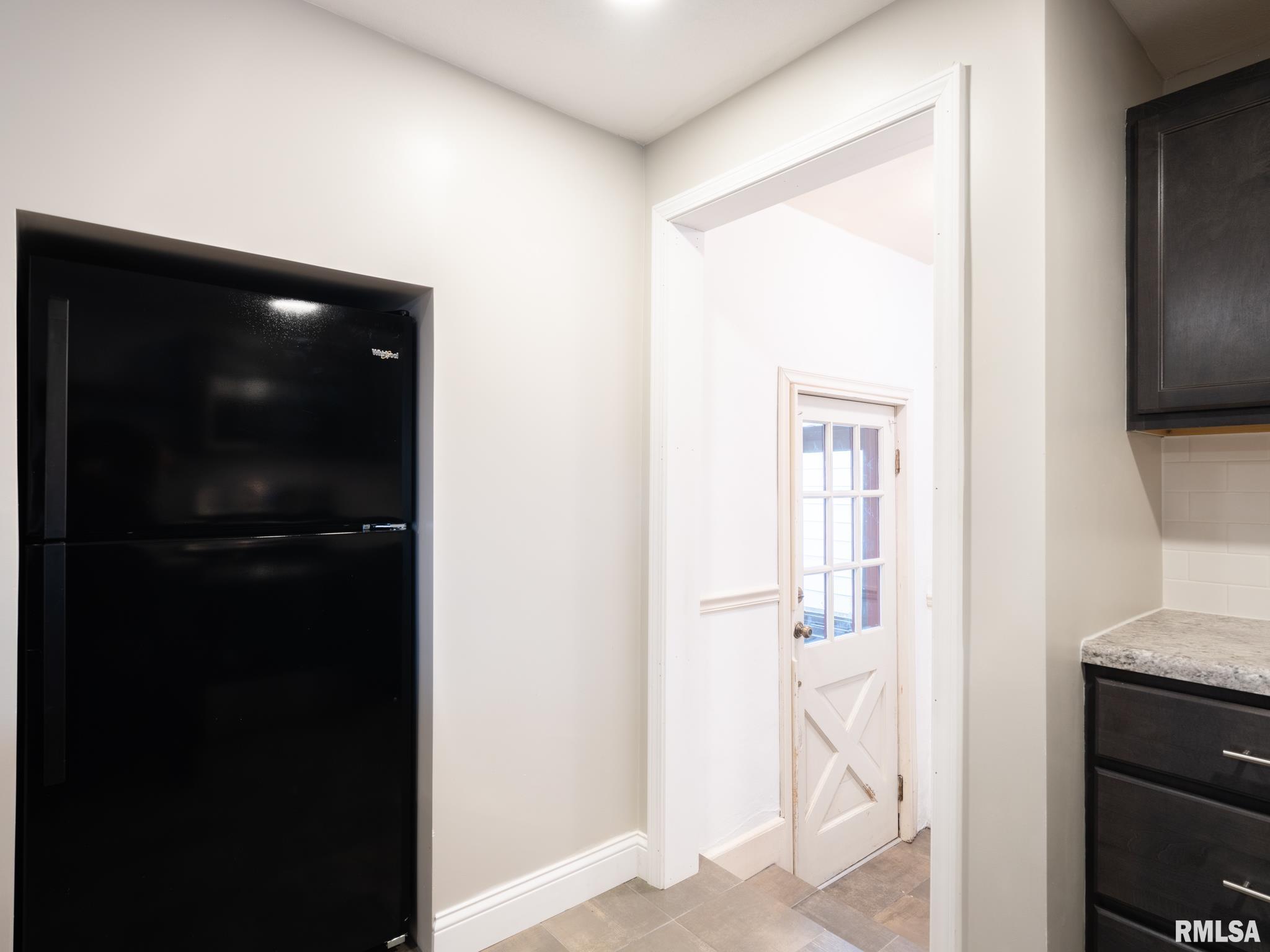 596 Roosevelt Street Creve Coeur, IL 61610 - Photo 13 of 43