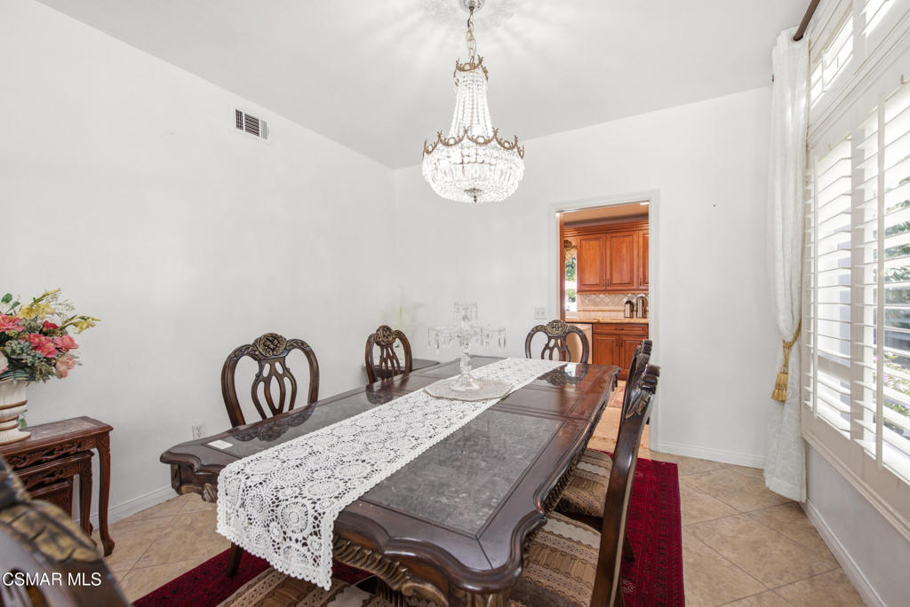 410 Sinaloa Road Simi Valley, CA 93065 - Photo 11 of 41