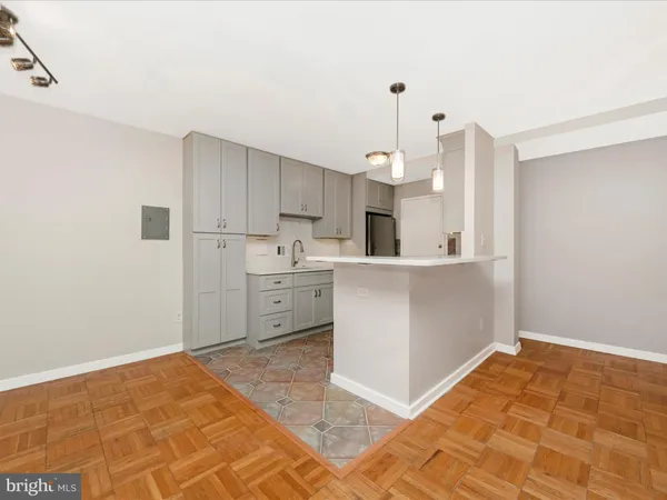 $359,000 | 3900 Tunlaw Road Northwest, Unit 104, Washington, DC 20007