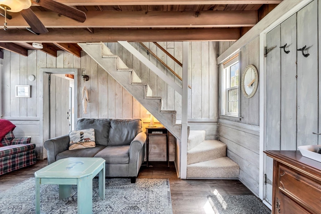 12 Van Duzer Road, Unit 8 Barnstable, MA 02675 - Photo 10 of 40