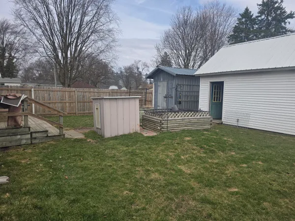 $130,000 | 223 Howell Street South, Middleton, MI 48856