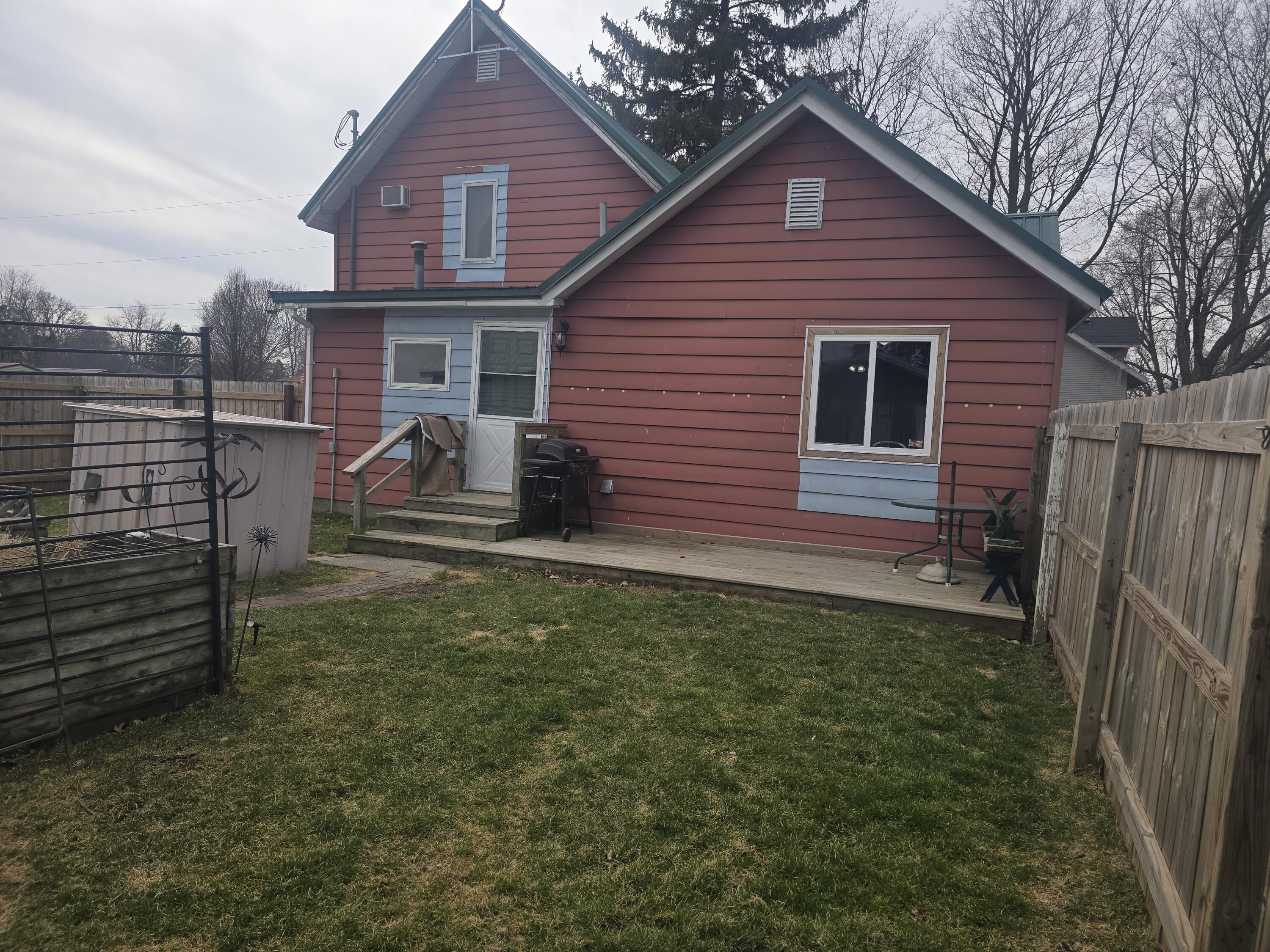 223 Howell Street South Middleton, MI 48856 - Photo 19 of 23 Back yard deck area