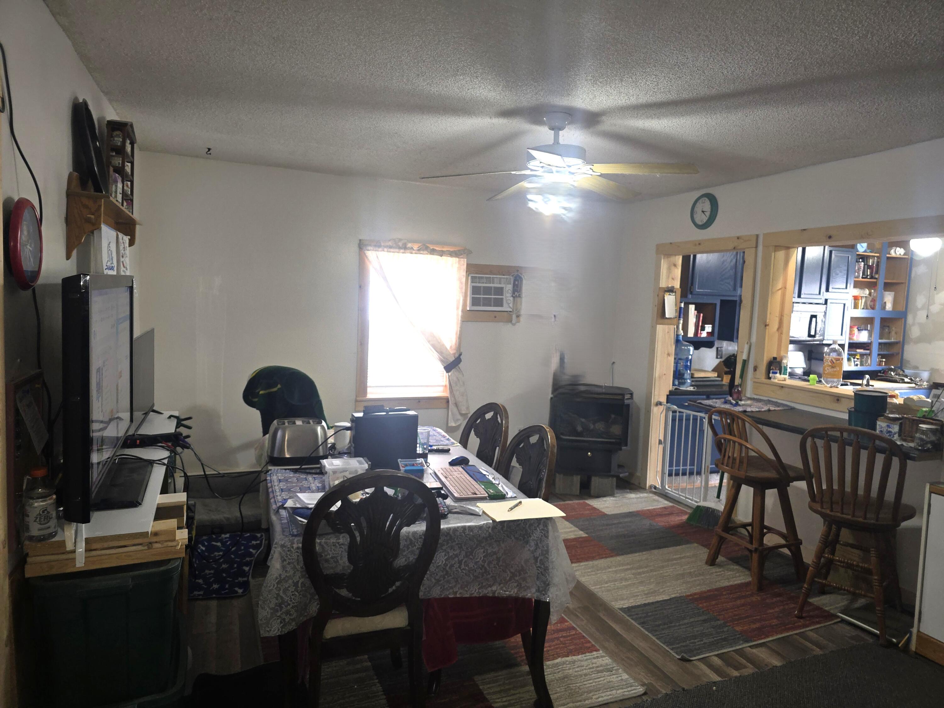 223 Howell Street South Middleton, MI 48856 - Photo 2 of 23 Dinning Room