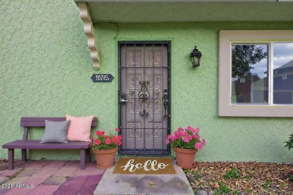 $275,000 | 10215 North 8th Street, Unit B, Phoenix, AZ 85020