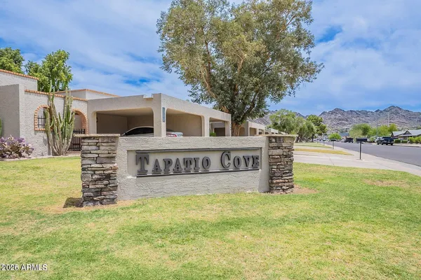 $275,000 | 10215 North 8th Street, Unit B, Phoenix, AZ 85020