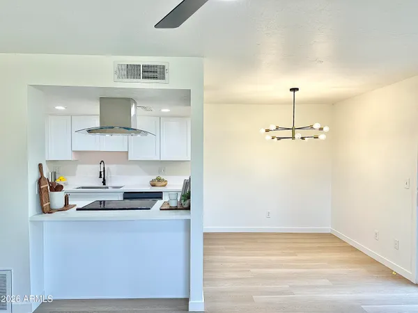 $275,000 | 10215 North 8th Street, Unit B, Phoenix, AZ 85020