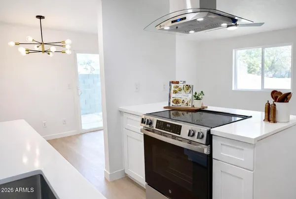 $275,000 | 10215 North 8th Street, Unit B, Phoenix, AZ 85020