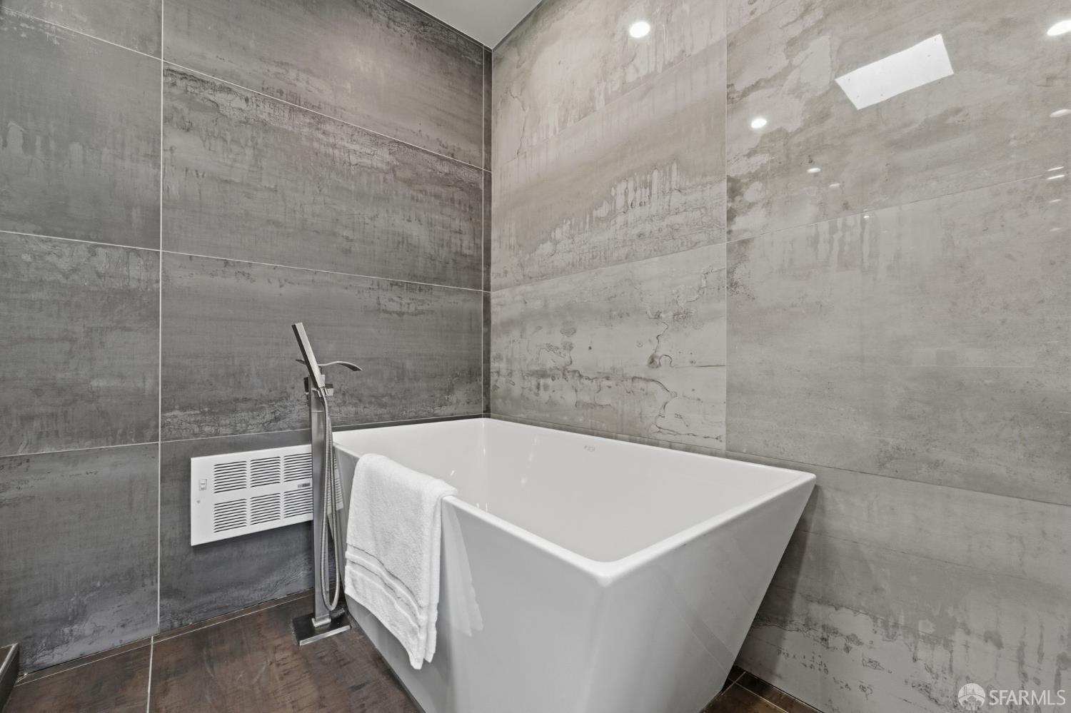 1822 27th Avenue San Francisco, CA 94122 - Photo 17 of 30