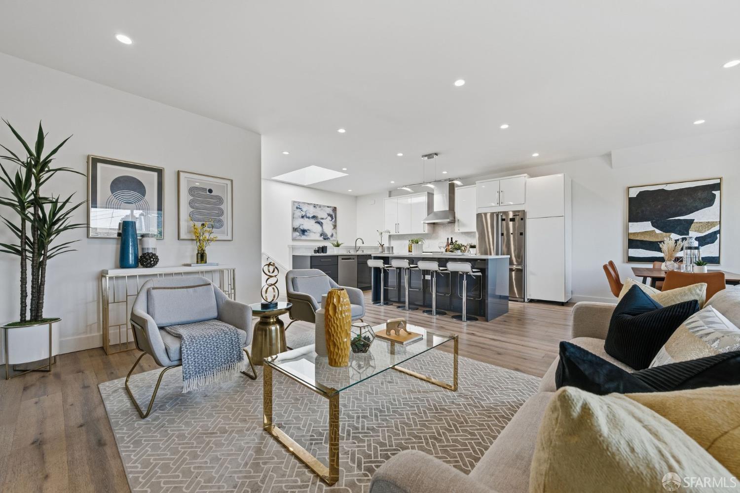 1822 27th Avenue San Francisco, CA 94122 - Photo 2 of 30