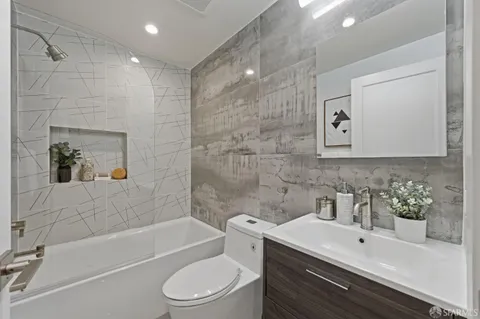 $1,850,000 | 1822 27th Avenue, San Francisco, CA 94122