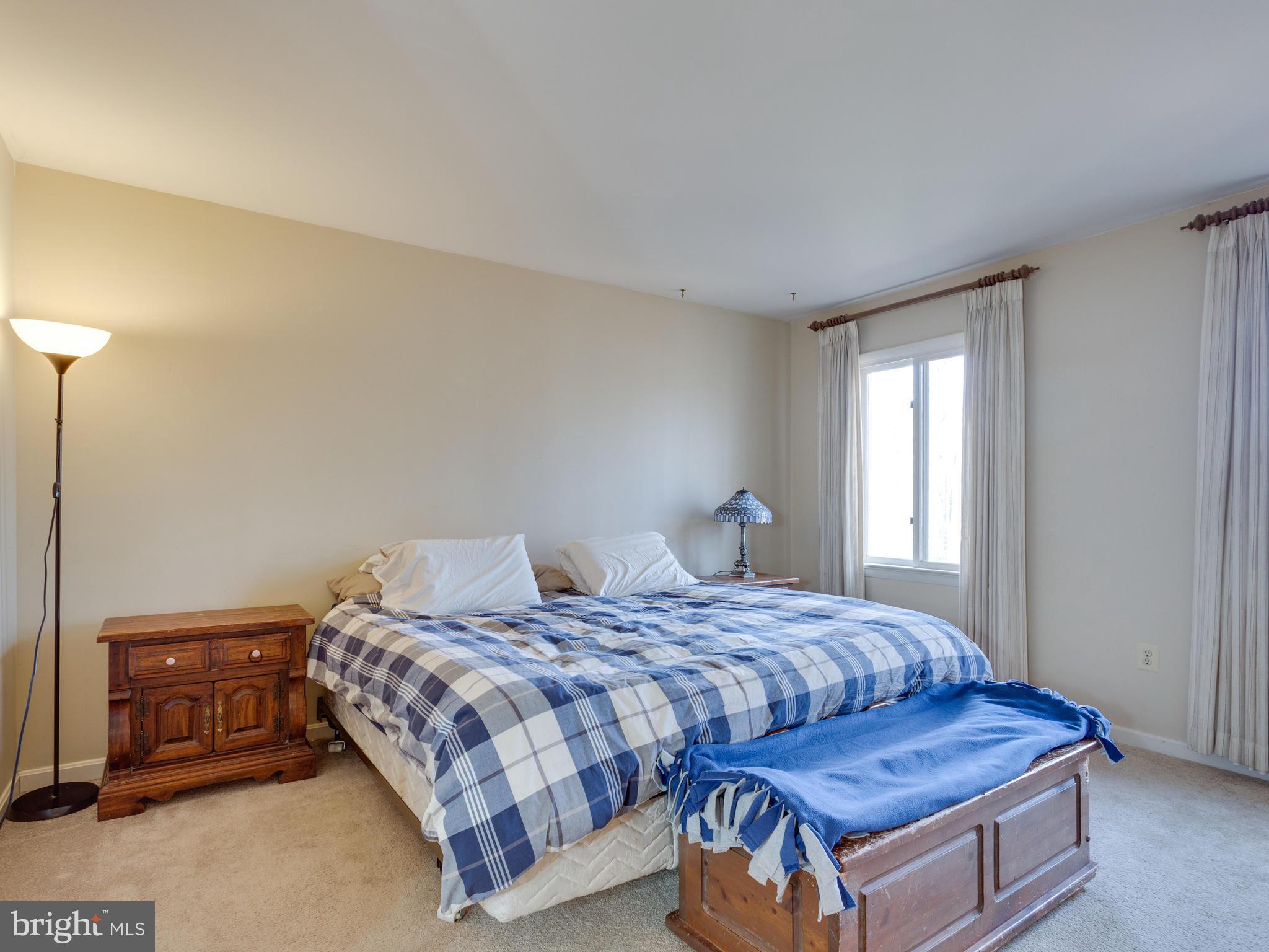 12995 Smoketown Road Woodbridge, VA 22192 - Photo 19 of 30 Bedroom