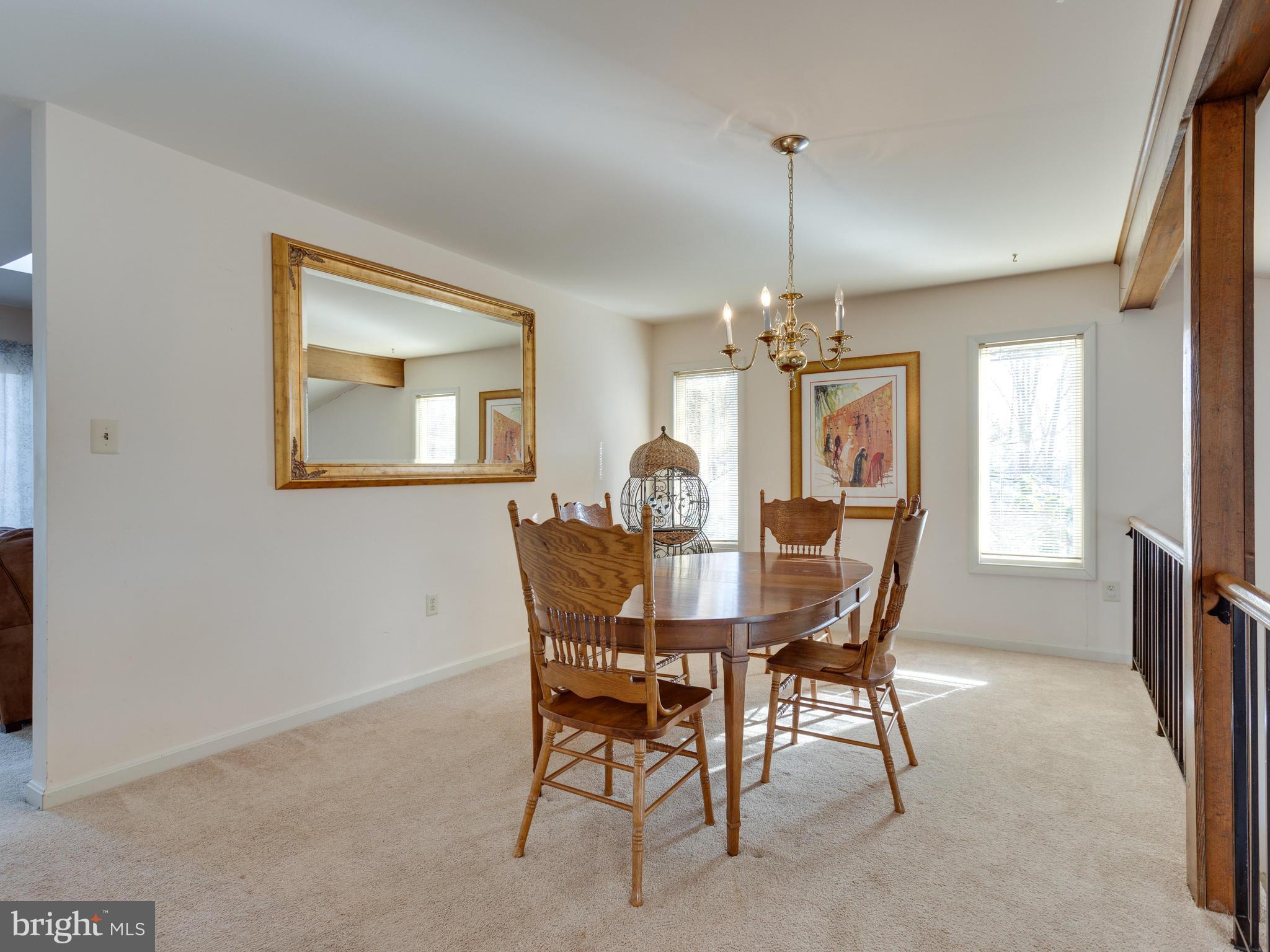 12995 Smoketown Road Woodbridge, VA 22192 - Photo 6 of 30 Dining Room