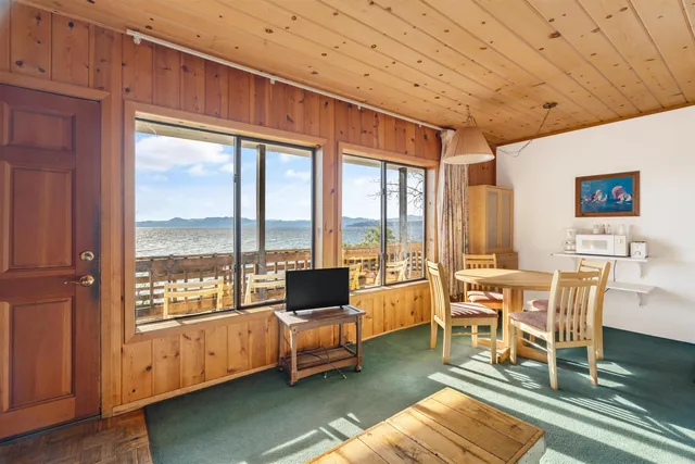 $9,000,000 | 7276 North Lake Boulevard, Tahoe Vista, CA 96148