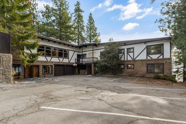 $9,000,000 | 7276 North Lake Boulevard, Tahoe Vista, CA 96148