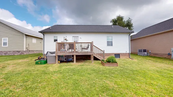$308,900 | 594 Main Street, Burns, TN 37029