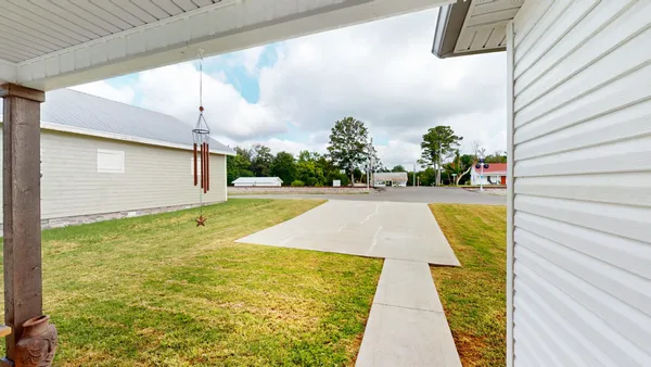 $308,900 | 594 Main Street, Burns, TN 37029