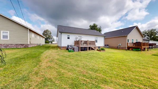 $308,900 | 594 Main Street, Burns, TN 37029