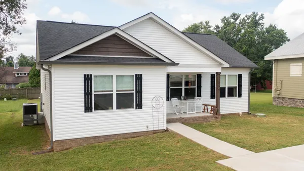 $308,900 | 594 Main Street, Burns, TN 37029