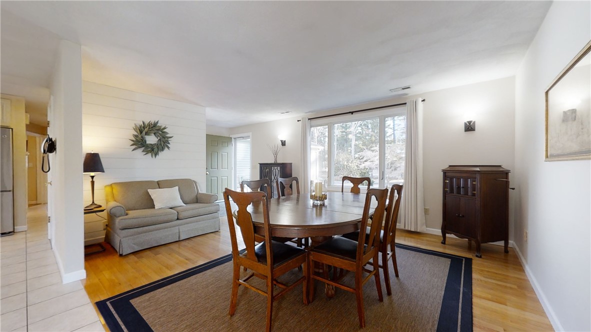 180 Shady Valley Road Coventry, RI 02816 - Photo 23 of 38