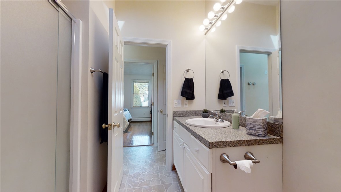 180 Shady Valley Road Coventry, RI 02816 - Photo 32 of 38