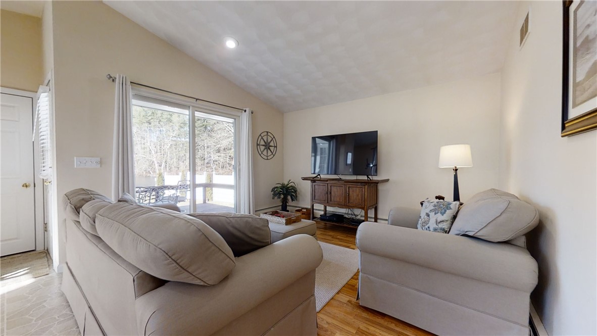 180 Shady Valley Road Coventry, RI 02816 - Photo 35 of 38