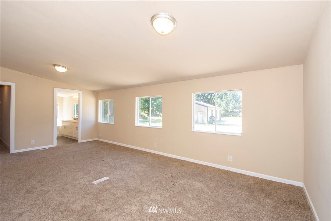 7716 Rixie Road Southeast Olympia, WA 98501 - Photo 13 of 25 Gallery Image 13