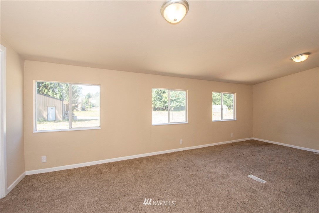 7716 Rixie Road Southeast Olympia, WA 98501 - Photo 15 of 25 Gallery Image 15