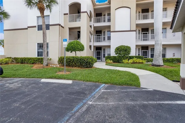 $219,900 | 17120 Bridgestone Court, Unit 205, Fort Myers, FL 33908