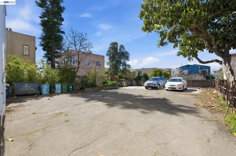 $1,700,000 | 1682 Oxford Street, Berkeley, CA 94709