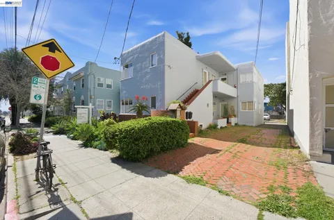 $1,700,000 | 1682 Oxford Street, Berkeley, CA 94709