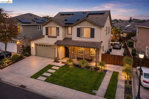 $869,000 | 8461 Pinehollow Circle, Discovery Bay, CA 94505