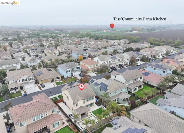 $869,000 | 8461 Pinehollow Circle, Discovery Bay, CA 94505
