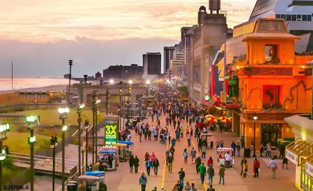 a picture of city view