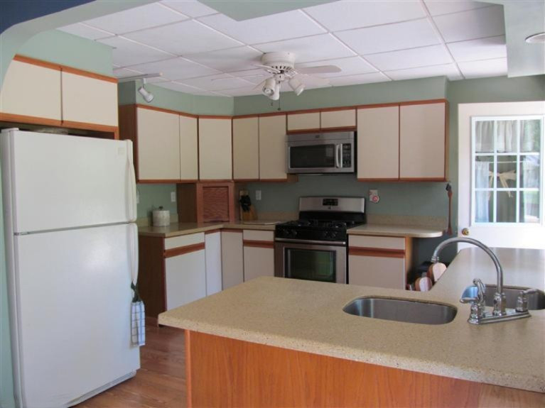678 West Hile Road Muskegon, MI 49441 - Photo 2 of 24 Additional Photo
