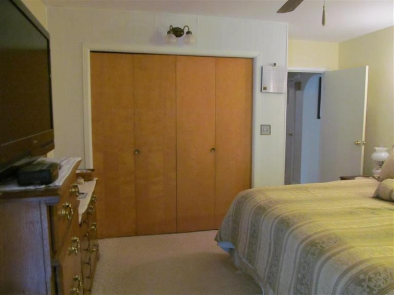 678 West Hile Road Muskegon, MI 49441 - Photo 10 of 24 Additional Photo