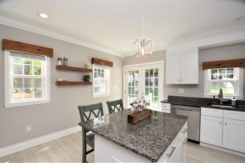 94 Parker Road, Unit A Wakefield, MA 01880 - Photo 13 of 27 Gallery Image 13