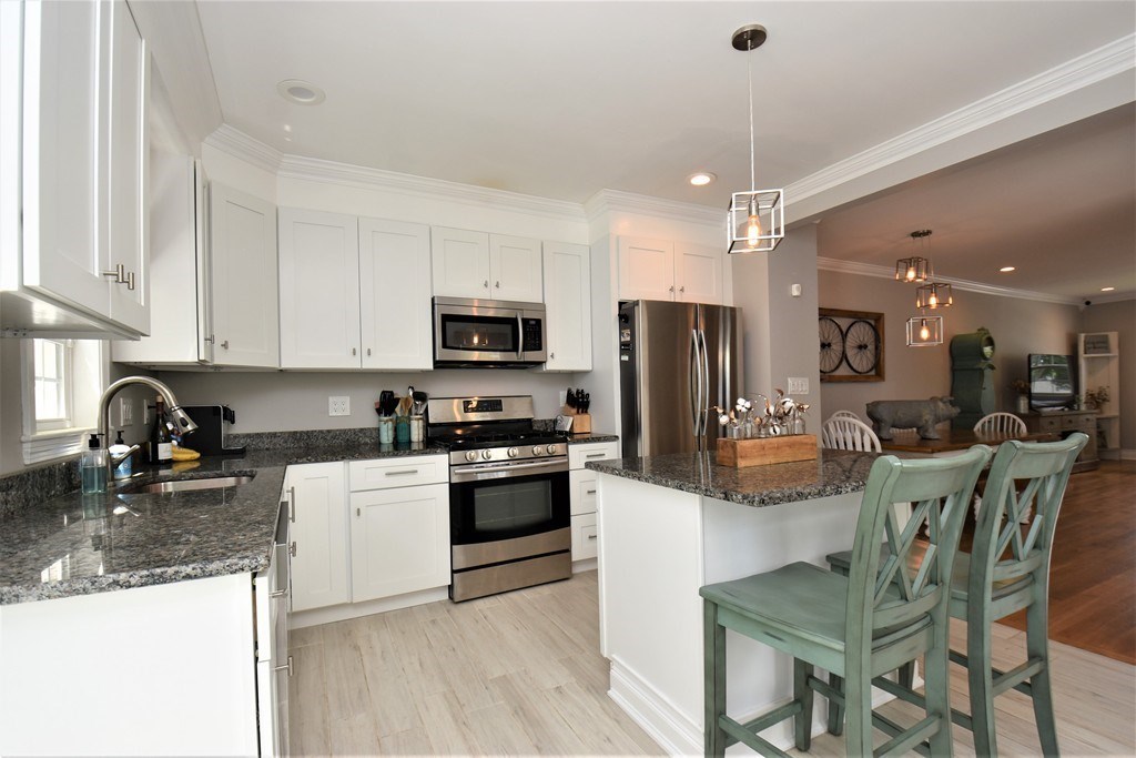 94 Parker Road, Unit A Wakefield, MA 01880 - Photo 14 of 27 Gallery Image 14
