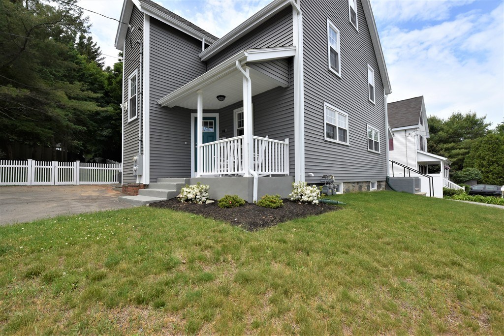 94 Parker Road, Unit A Wakefield, MA 01880 - Photo 2 of 27 Gallery Image 2