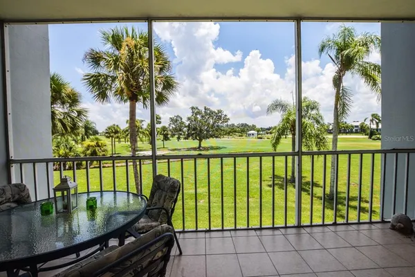 $225,000 | 408 Cerromar Circle South, Unit 236, Venice, FL 34293