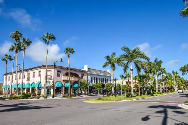 $225,000 | 408 Cerromar Circle South, Unit 236, Venice, FL 34293