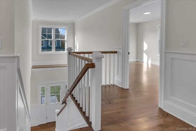 $1,399,000 | 44 North Woodhull Road, Huntington, NY 11743