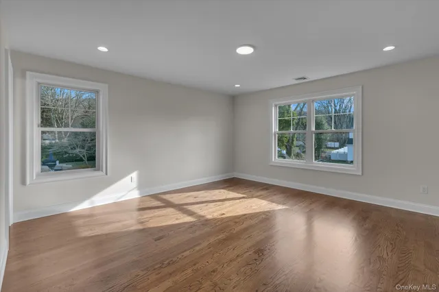 $1,399,000 | 44 North Woodhull Road, Huntington, NY 11743